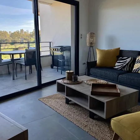 Casa Stanatura * Порто-Веккьо